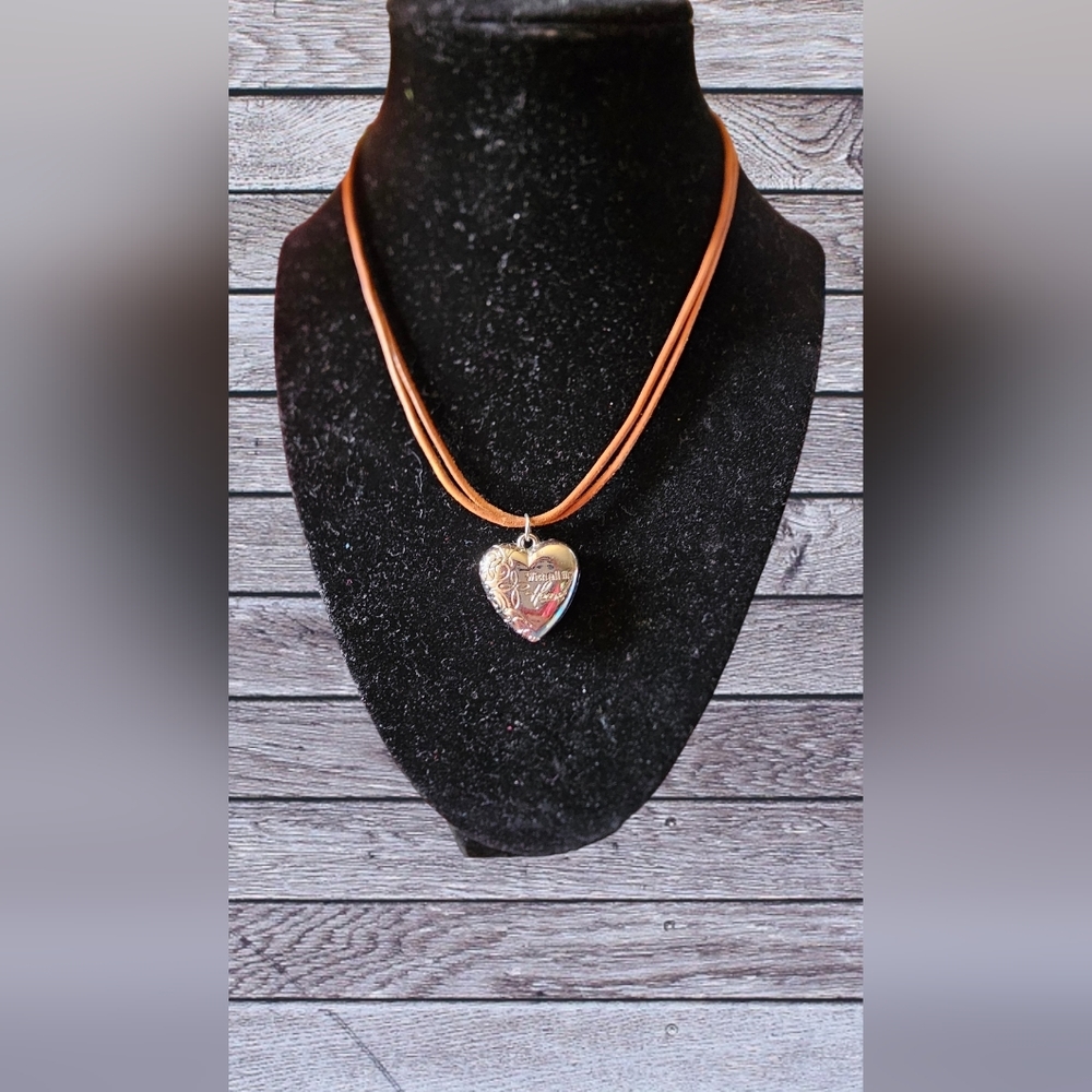 With all my heart necklace